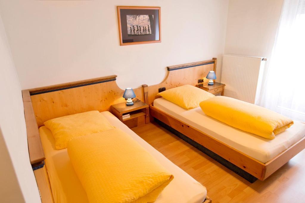 Hotel Hottentotten เรเกนส์บวร์ก ภายนอก รูปภาพ